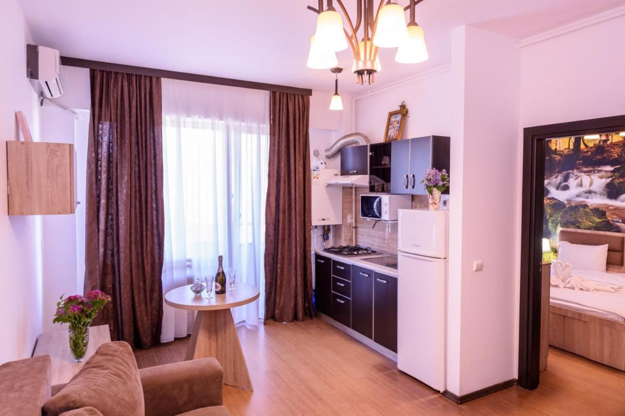 דירות מאמאיה Theo Summerland Seaview מראה חיצוני תמונה
